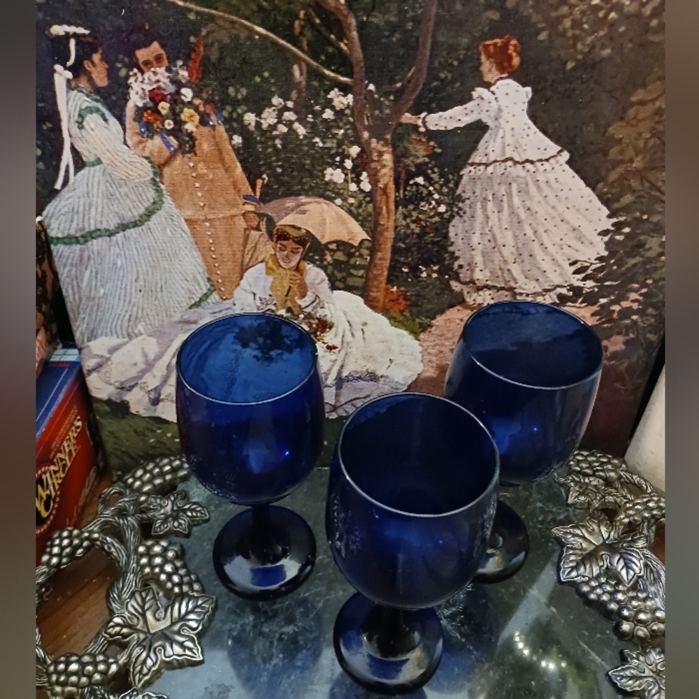 Vintage Libbey Cobalt Blue Wine Goblets  Set of 4🍷Gift! 🎁 - Picture 3 of 7